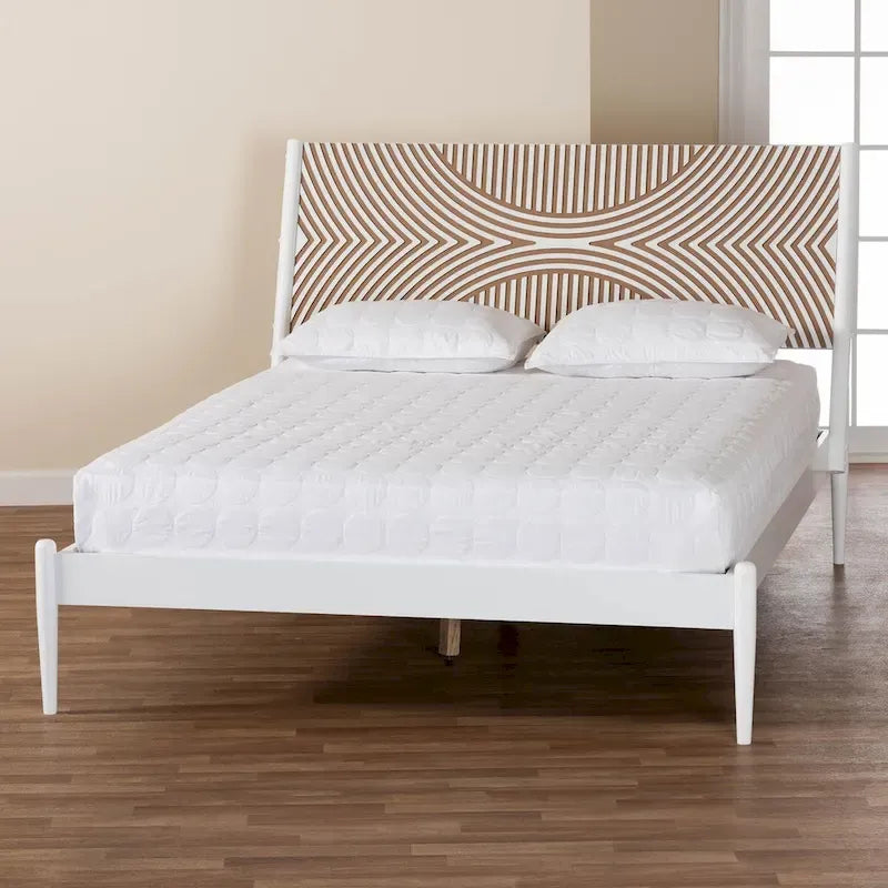 Plattformbett in Küstenstil, weiß, für Queensize-Matratze, mit geschnitztem, kontrastierendem Kopfteil